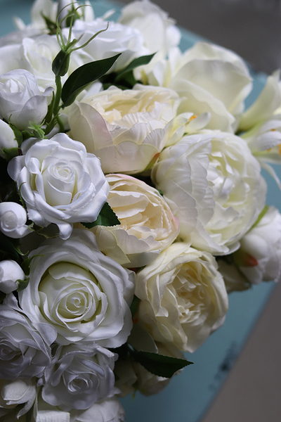 kompozycja kwiatowa Bediano Emilie wys.25cm 