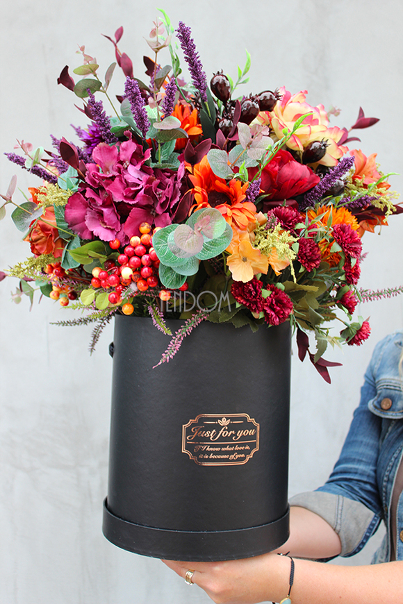 Jesienny Dom, kompozycja kwiatowa / bukiet / Flowerbox wys.55cm 