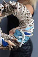 Ławica, marynistyczny wianek na drzwi z rybami, śr.28cm