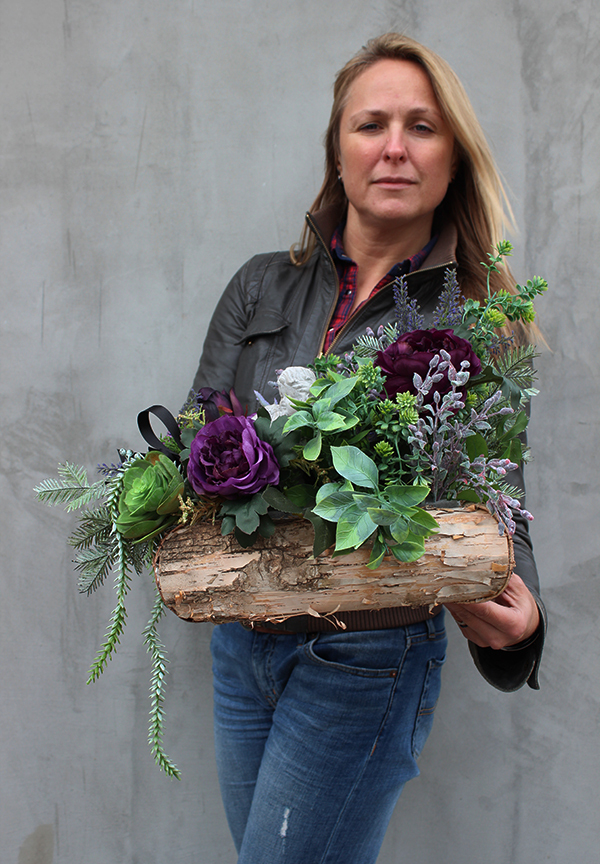 Bellina kompozycja nagrobna z aniołem, wym.30x34x46cm