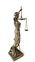 elegancka figurka, Temida, wys.35cm