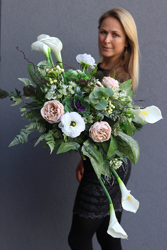 bardzo długa kompozycja nagrobna, Izolda Hemina, wym.40x110cm