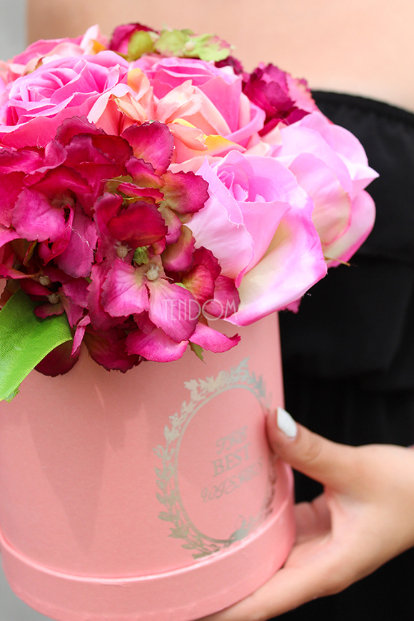 Różowy Dom, kompozycja kwiatowa / bukiet / flowerbox, wys.25cm