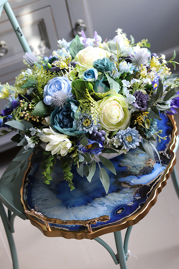 Blulla, wiosenna kompozycja kwiatowa w białej misce, wys.26cm