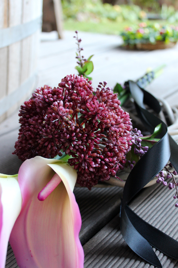 wianek dekoracja nagrobna Kalla 1 dł.80cm, śr.25cm