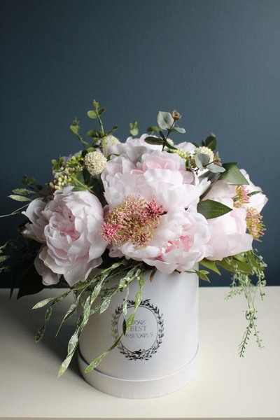 kompozycja kwiatowa / bukiet / Flowerbox, Kamelia, wys.38cm