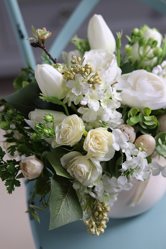 Deluni Ecru, kompozycja wielkanocna z kokardką, wys.20cm