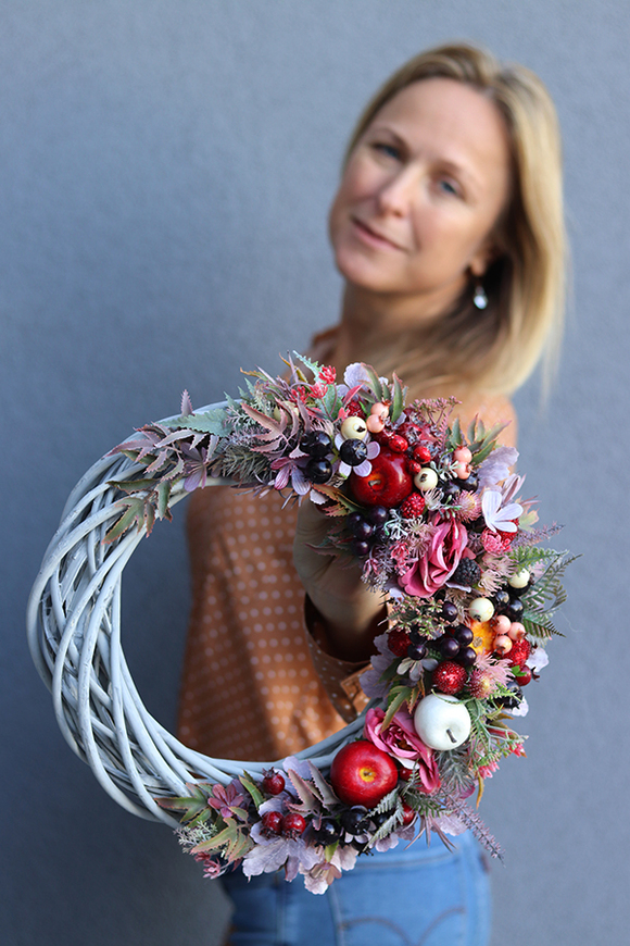 Apple Fall 2, asymetryczny wianek jesienny, śr.36cm 