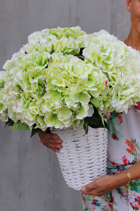 kosz Love Provance z pistacjowymi hortensjami wys.55cm 