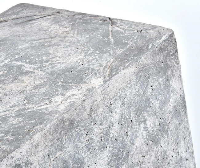 Lill Old postument mały, wym.32.5x32.5x34cm