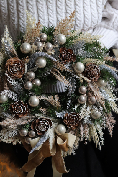 Zimowe Zacisze, świąteczny wianek na drzwi