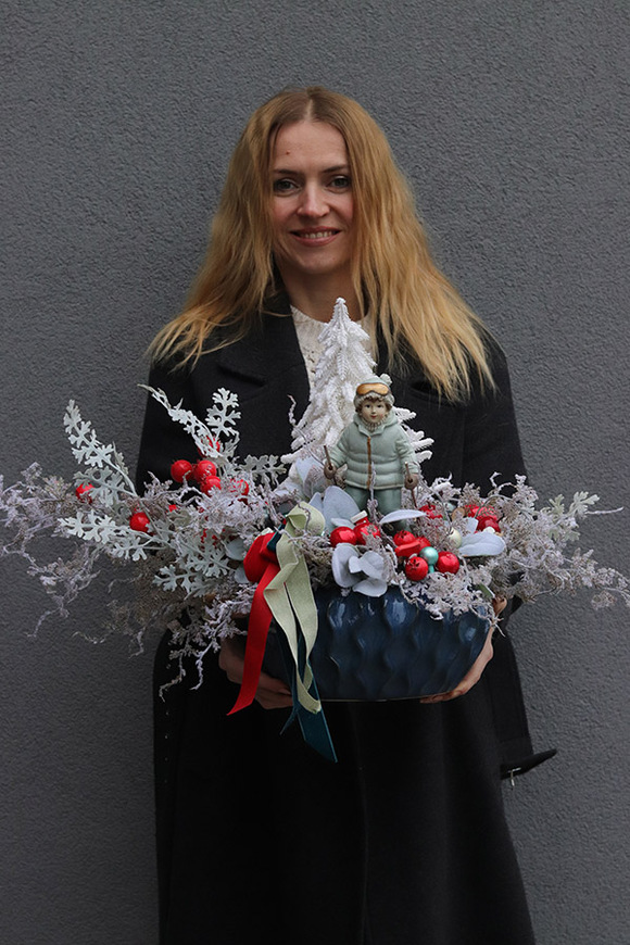 Narciarz, wysokiej jakości stroik świąteczny, wym.44x68x34cm