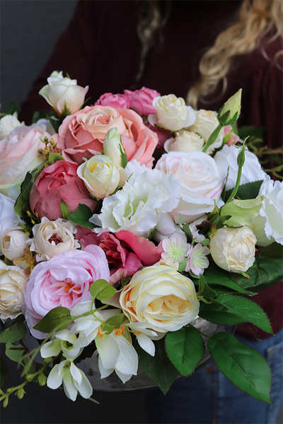 Maria Antonina Silver, kompozycja kwiatowa w naczyniu