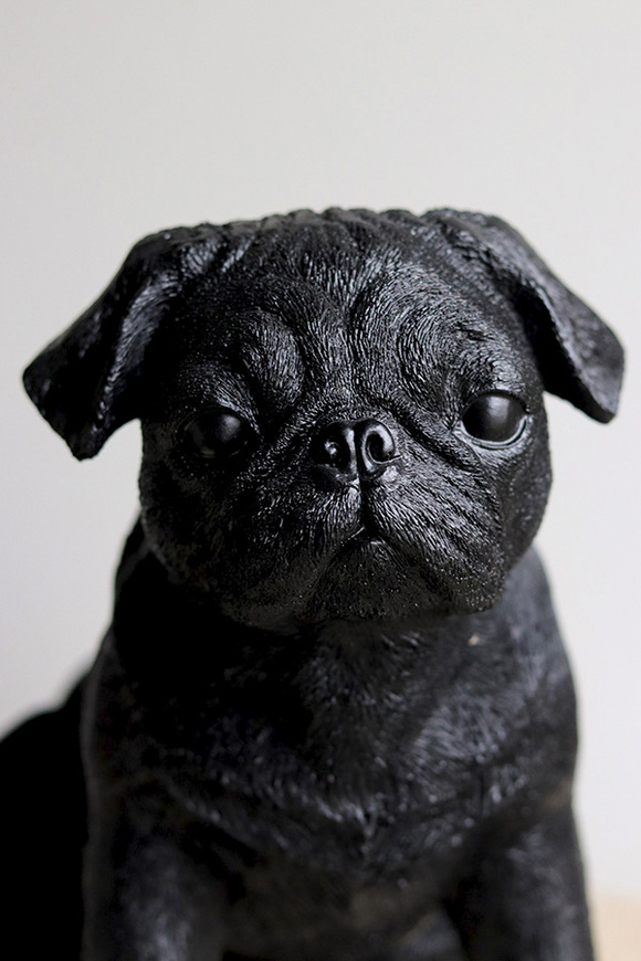 Dog in the Fog, figurka pies mops