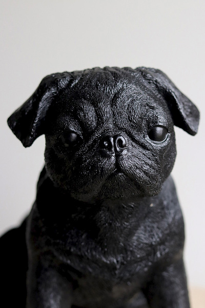 Dog in the Fog, figurka pies mops