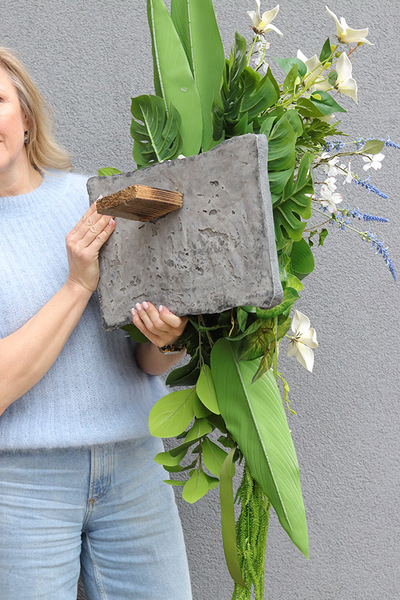 Auris Volcan, komplet dekoracji nagrobnych