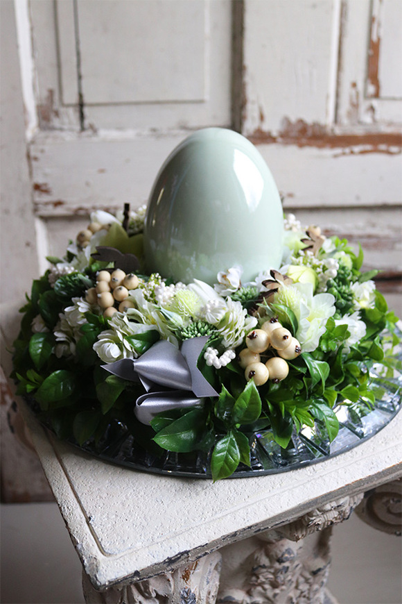 Saphiro, wielkanocny stroik na kryształowej tacy, śr.35cm