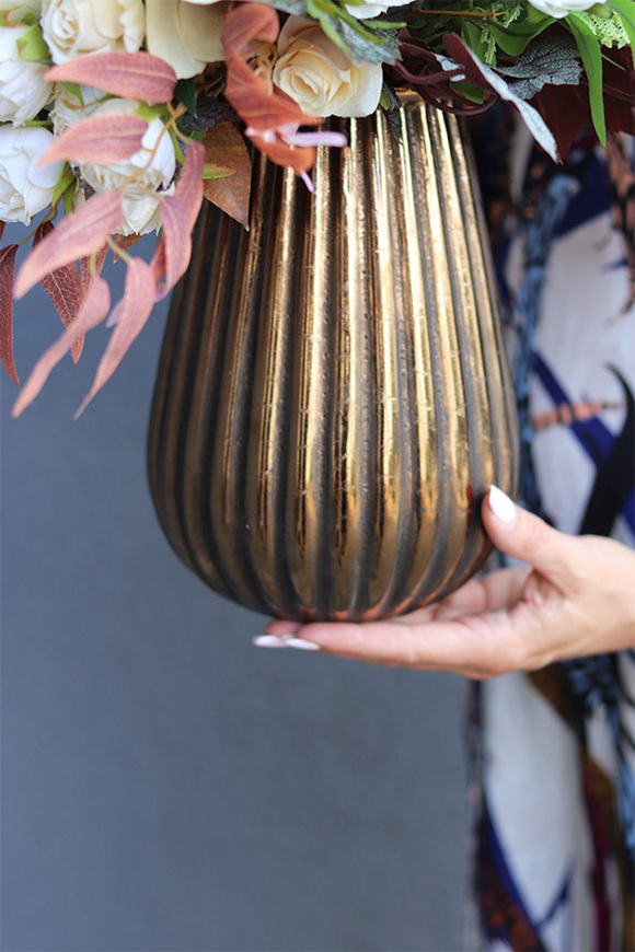 Jesień jest Piękna, kompozycja kwiatowa w wazonie