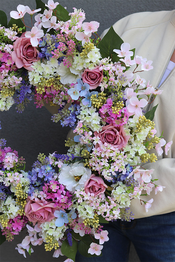 kwiatowy wianek z bzami, Czarująca Wiosna Nova, śr.60cm