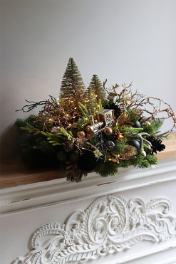 Złota Legenda Black, świąteczny stroik na brzozie, wym.32x55x39cm