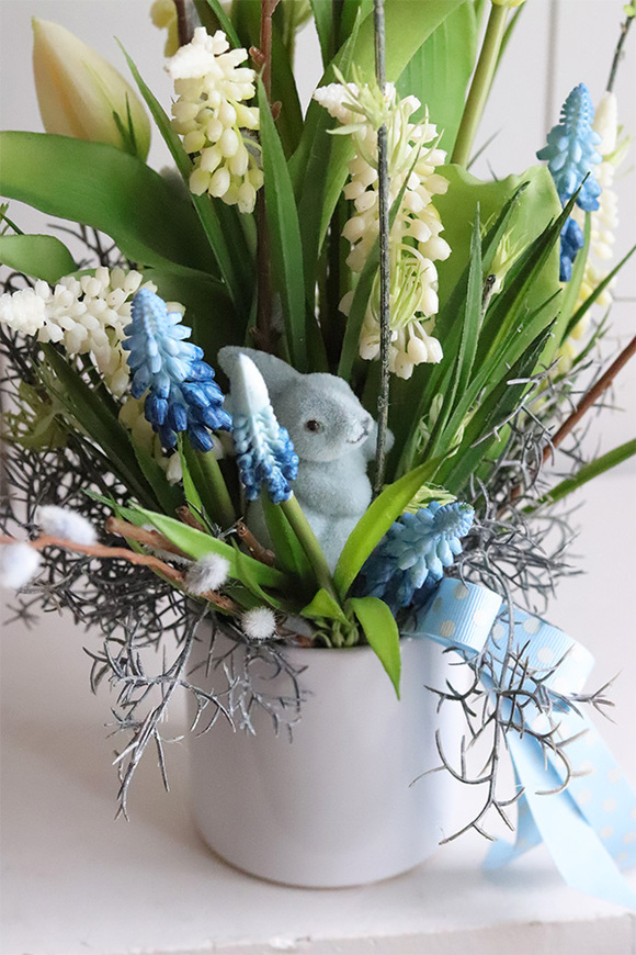 Szafirkowo, stroik wielkanocny z szafirkami