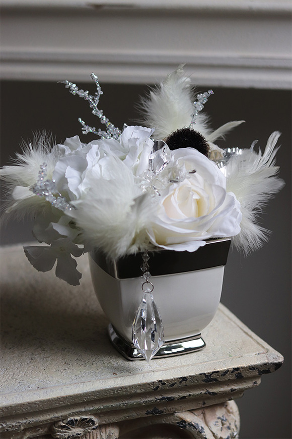 Glamour Pearl, nowoczesna dekoracja kwiatowa
