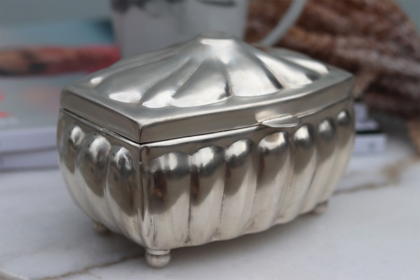 cukiernica posrebrzana Monaco