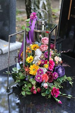 Angelo Garden Koloria, lampion nagrobny z kwiatami, wys.62cm