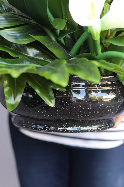 Kalla Medite, kompozycja nagrobna w misie