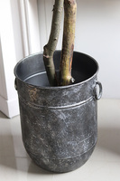 Oliwka Loft, sztuczne drzewko w metalowej donicy