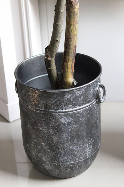 Oliwka Loft, sztuczne drzewko w metalowej donicy