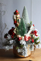 Nutcracker Salise, świąteczny stroik ze świecą