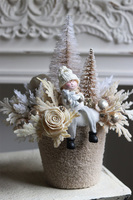 Comfort Christmas Beige, świąteczna kompozycja w osłonce z futerkiem