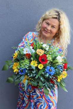 Kwiatowa Rabata, kompozycja kwiatowa w naczyniu, wym.47x32cm