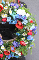 Mazowsze w Ogrodzie 2, kwiatowy wianek na drzwi