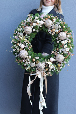 OD RĘKI Deco Beige&Gold, zachwycający świąteczny wianek, śr.54cm