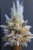 Premium Hotel, wysoka kompozycja suszem, Złota Bajka