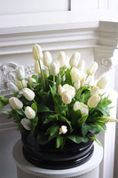 Deluxe Amsterdam, dekoracja nagrobna z tulipanami