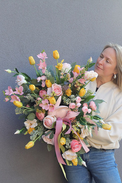 Wiosenna Bajka 2, wiosenna wiązanka nagrobna, dł.54cm 