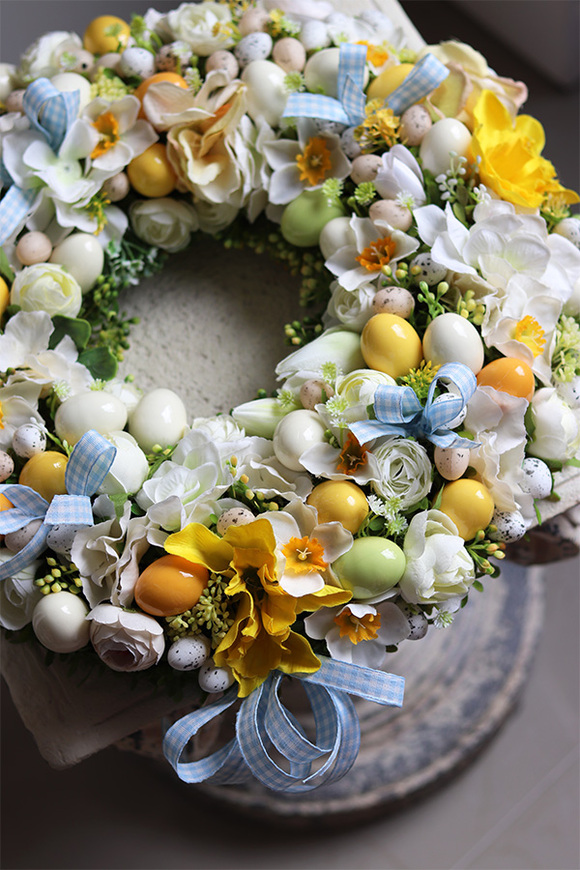 wielkanocny wianek z jajkami, Happy Easter Blue