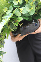 White Heaven, kompozycja nagrobna w misie