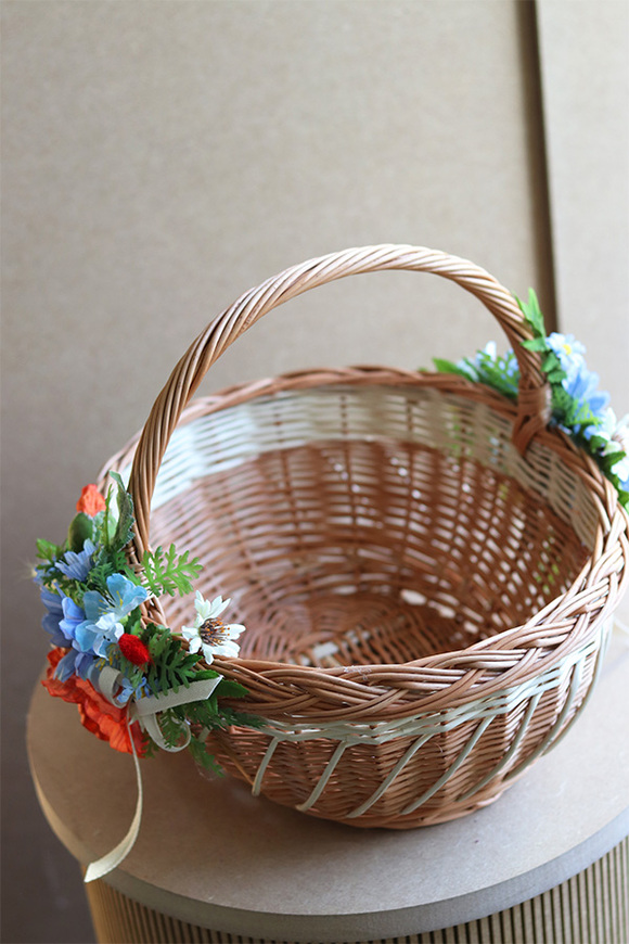 Chabry i Maki, dwustronnie dekorowany koszyczek wielkanocny