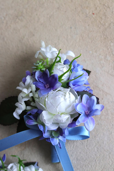 Bluessi biżuteria kwiatowa dla dwojga komplet butonierka i kotylion