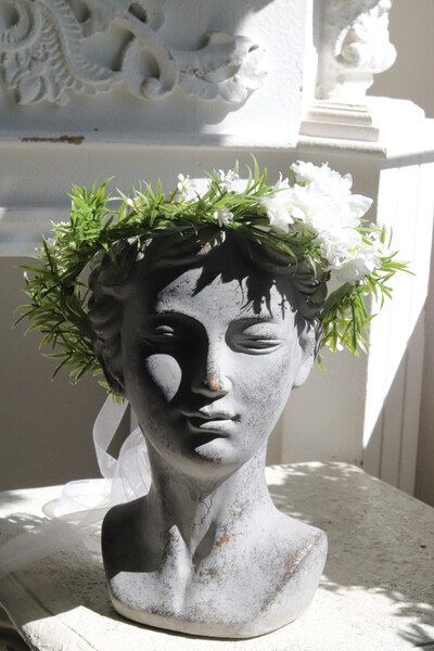 Izalia, komunijny wianek na głowę