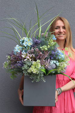 Ecolite Concrete, kompozycja kwiatowa, wys.78cm