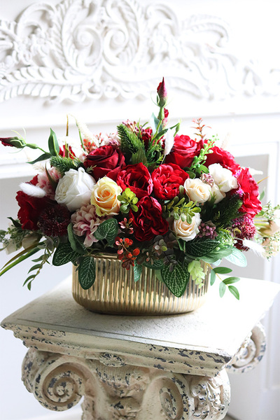 bogata kompozycja w złotym naczyniu, Goldie & Red 2