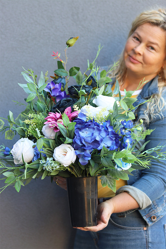 Leopolda, komplet dekoracji nagrobnych, bukiet + kompozycja w naczyniu