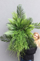 Sopot Cocktail Bar, ścianka jednostronna ze sztucznych roślin