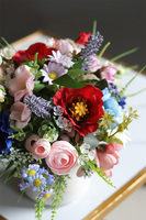 Polska Łąka 2, kompozycja kwiatowa w naczyniu