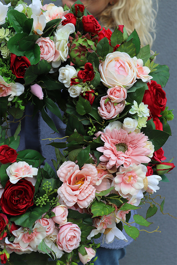 Molivia, czerwono - różowy wianek dekoracyjny, śr.49cm 